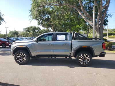 2025 GMC Canyon 4WD AT4