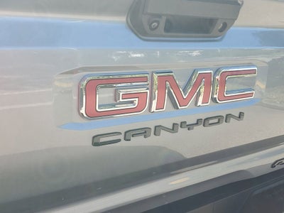 2025 GMC Canyon 4WD AT4