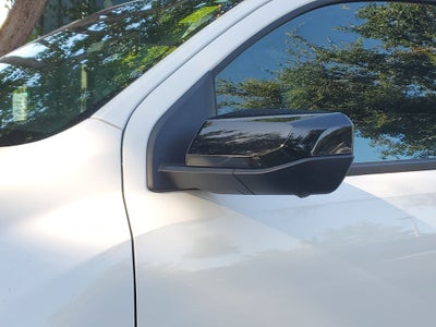 2024 GMC Canyon 4WD AT4
