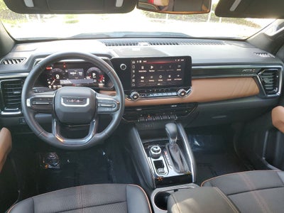 2024 GMC Canyon 4WD AT4