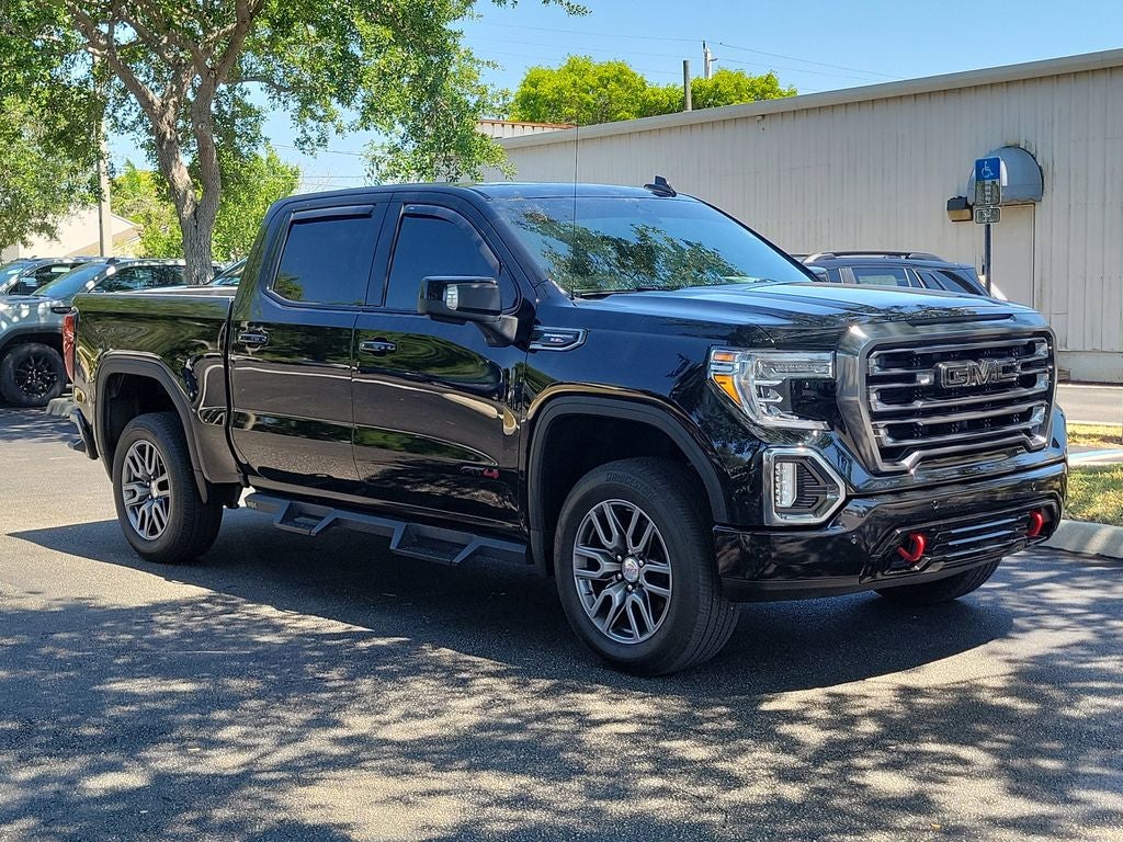 2022 GMC Sierra Limited AT4