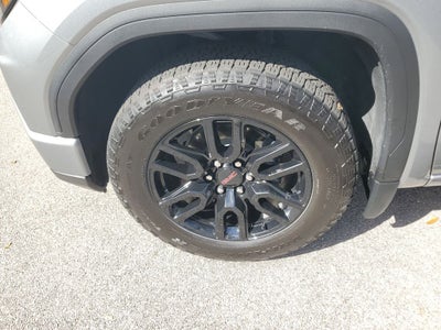 2024 GMC Sierra Elevation