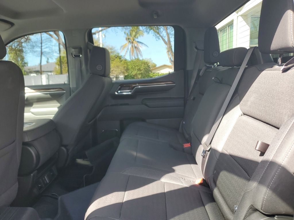 2024 GMC Sierra Elevation