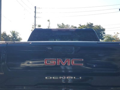 2023 GMC Sierra Denali