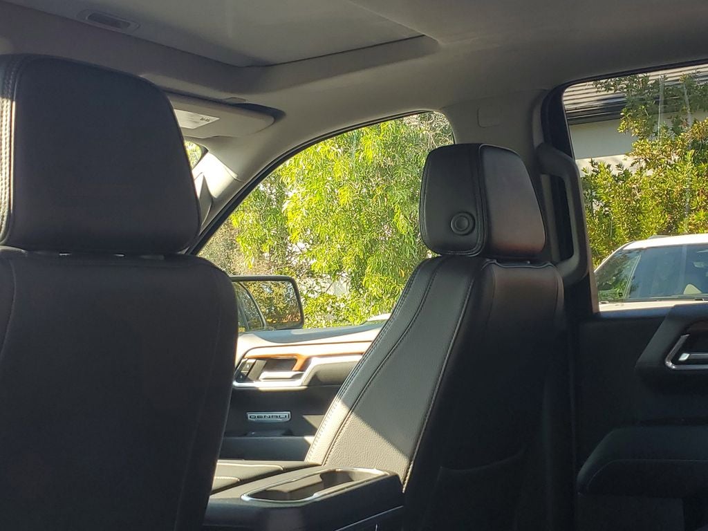 2023 GMC Sierra Denali