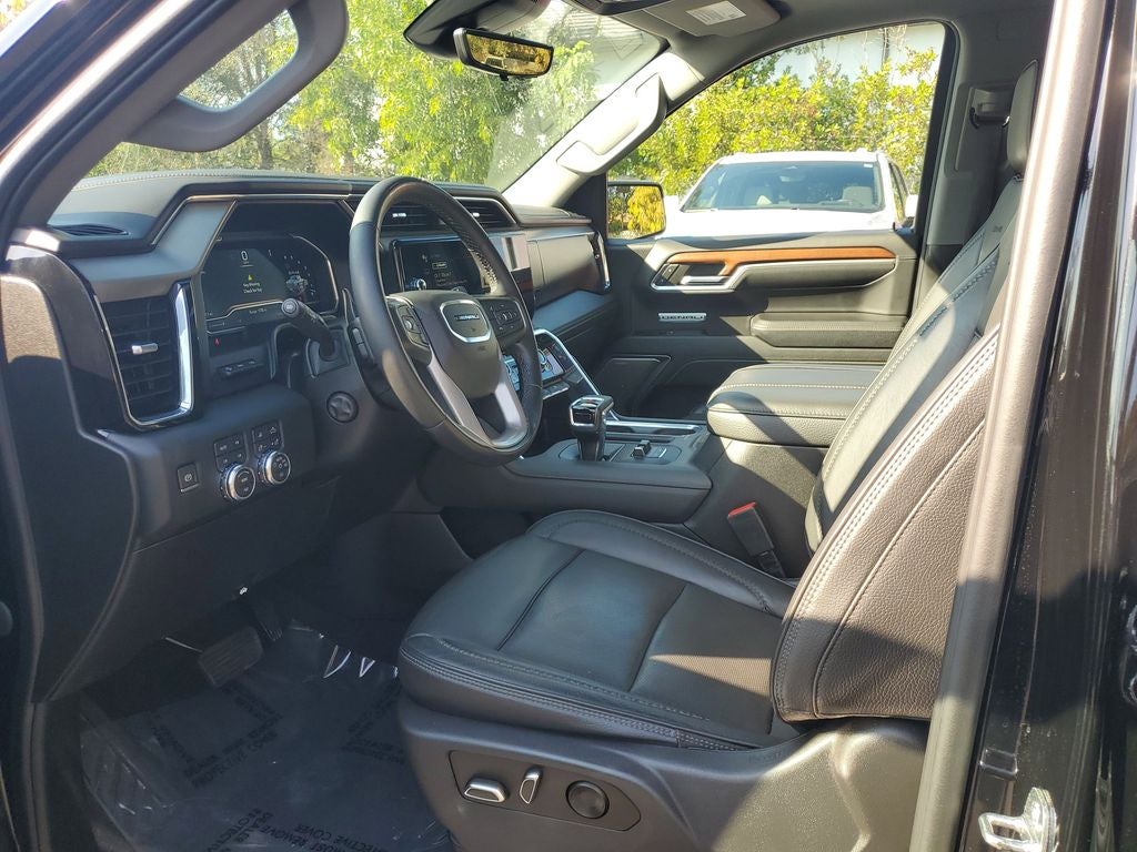 2023 GMC Sierra Denali