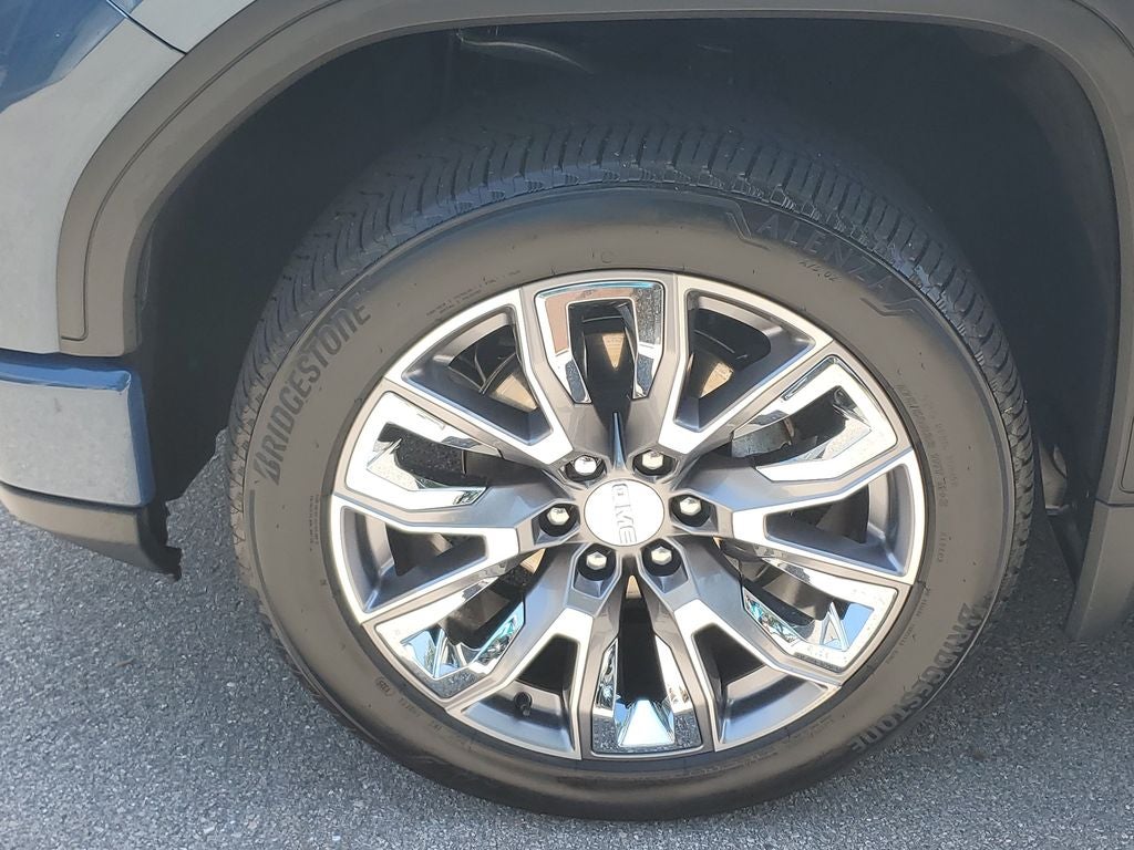 2025 GMC Sierra Denali