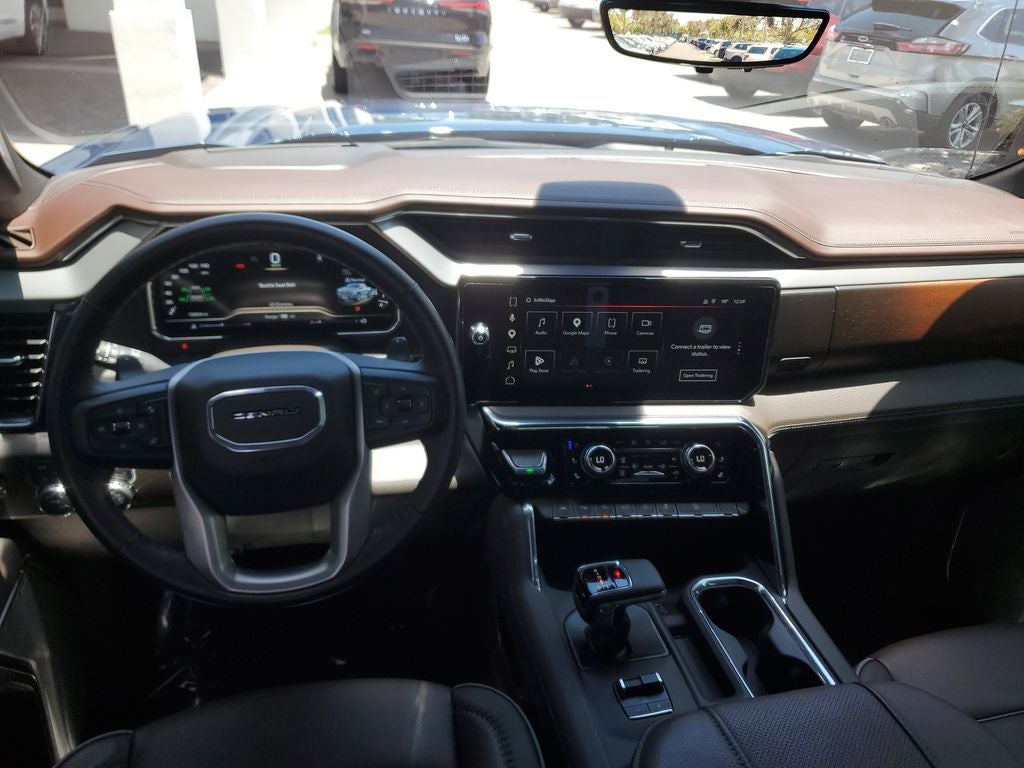 2025 GMC Sierra Denali