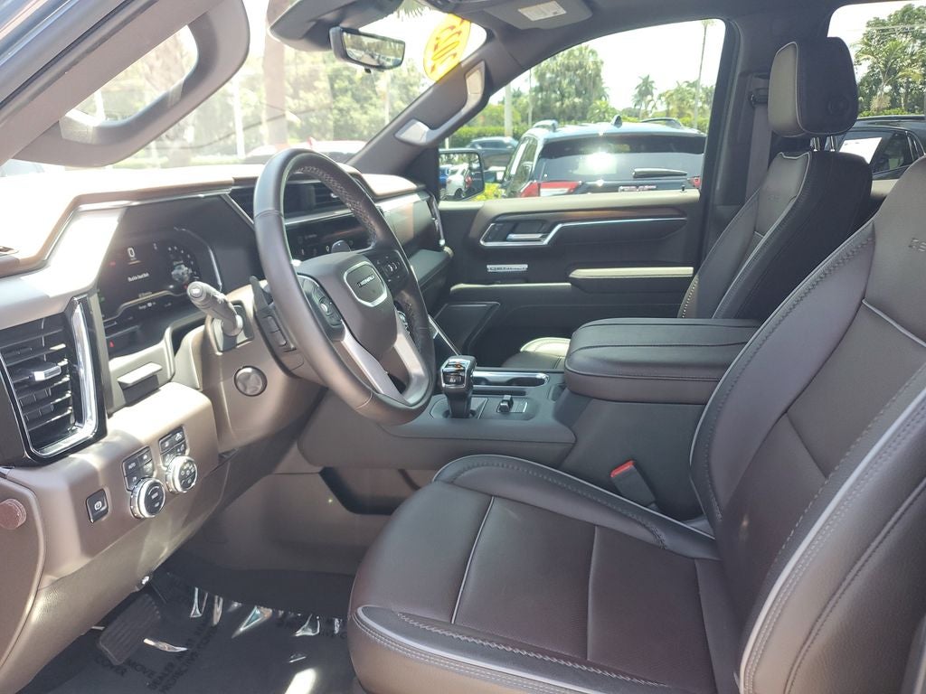 2025 GMC Sierra Denali