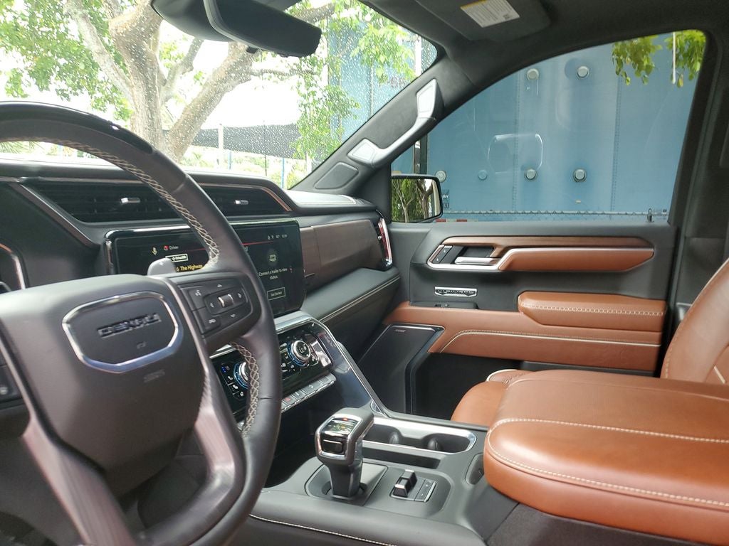 2025 GMC Sierra Denali Ultimate