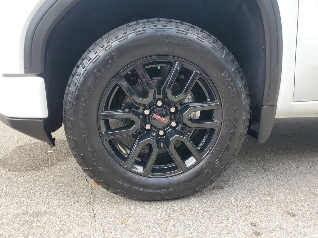 2025 GMC Sierra Elevation