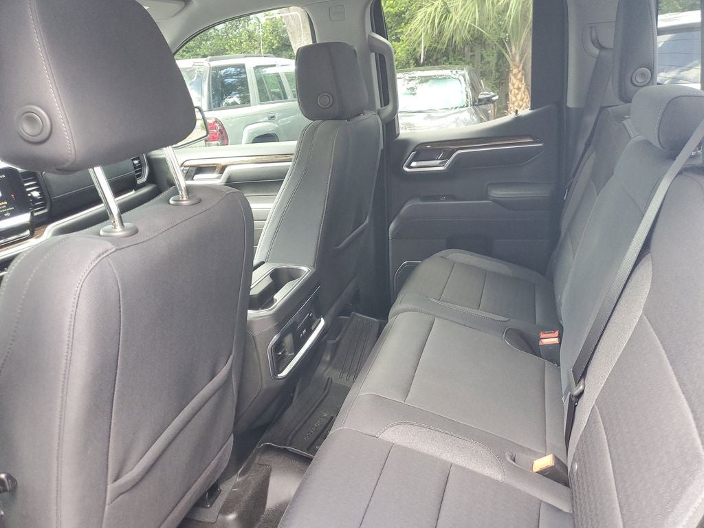 2025 GMC Sierra Elevation