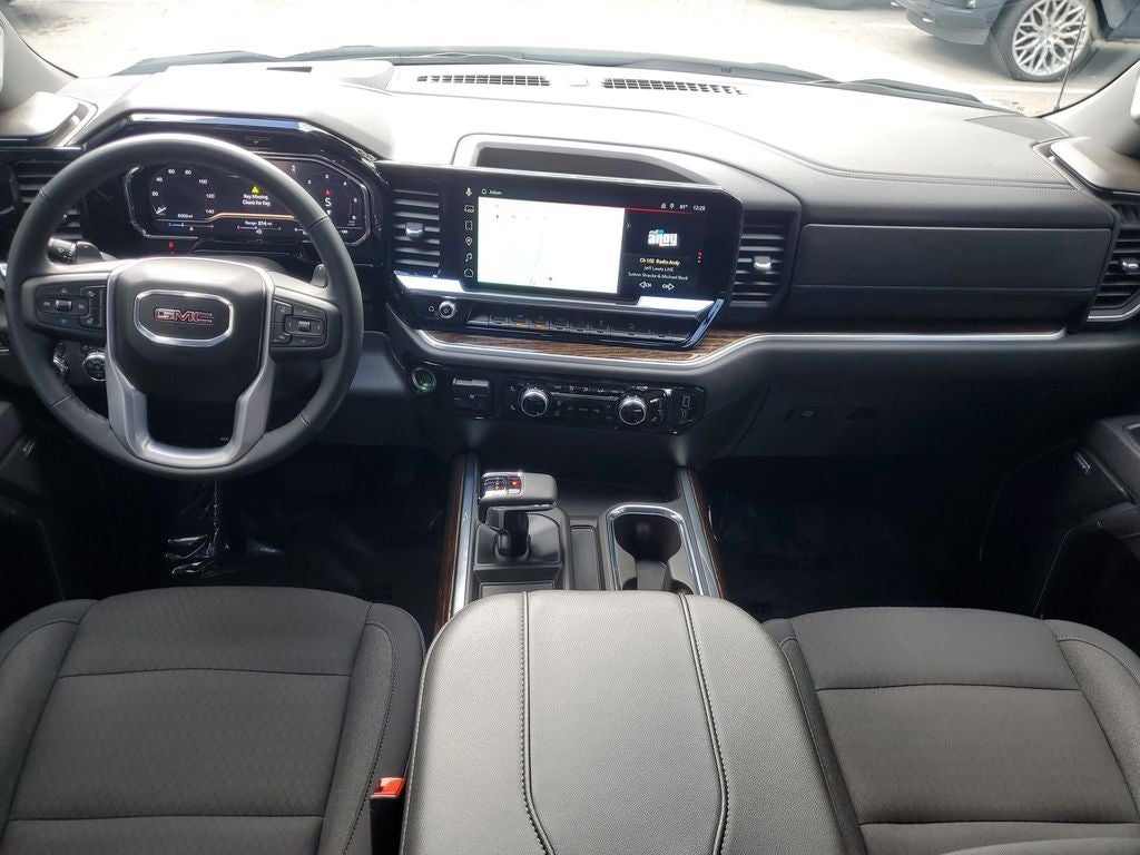 2025 GMC Sierra Elevation