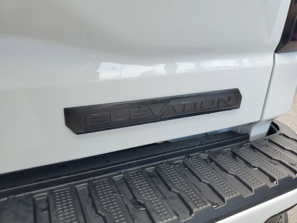 2025 GMC Sierra Elevation