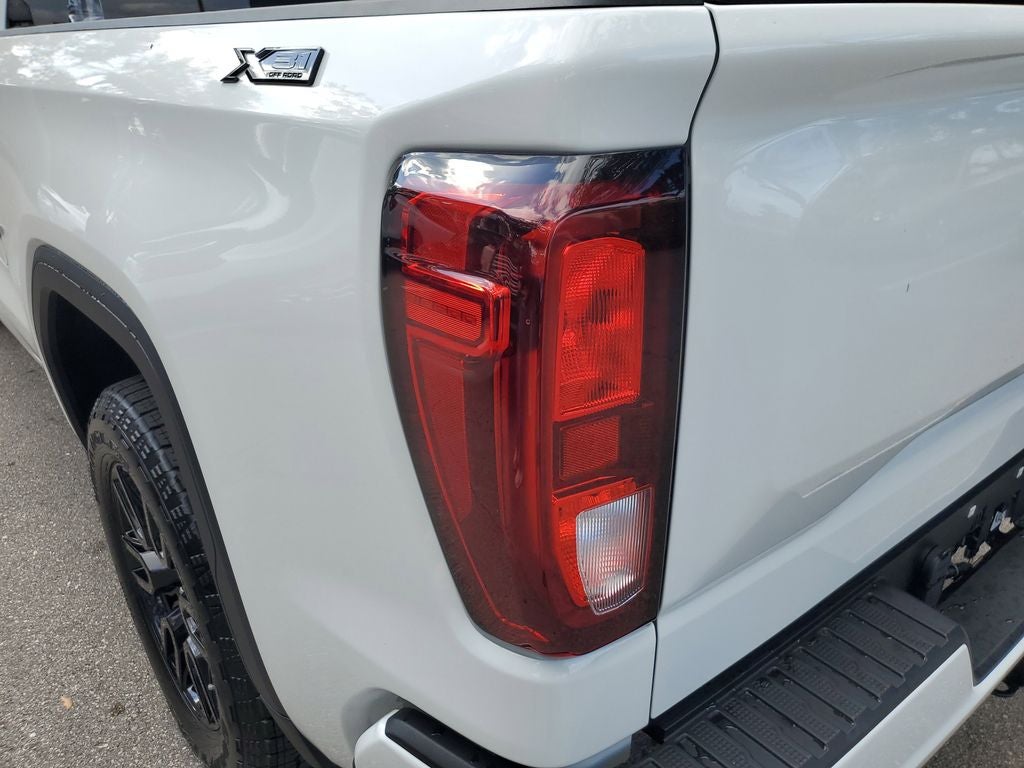 2025 GMC Sierra Elevation