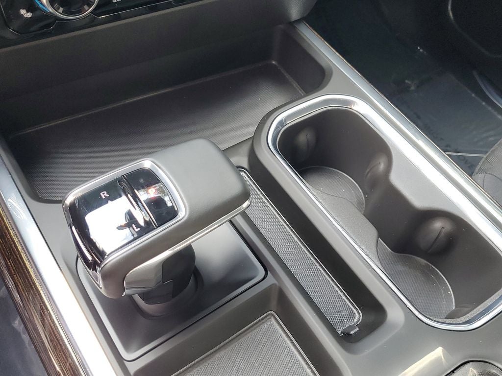 2025 GMC Sierra Elevation