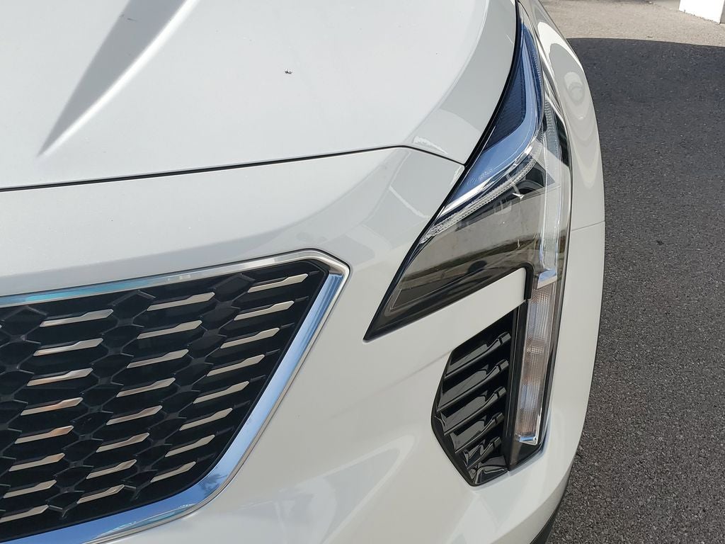 2023 Cadillac XT4 FWD Premium Luxury