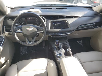 2023 Cadillac XT4 FWD Premium Luxury