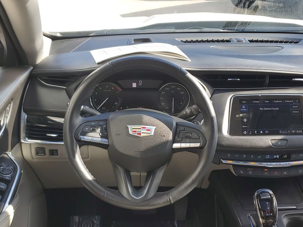 2023 Cadillac XT4 FWD Premium Luxury