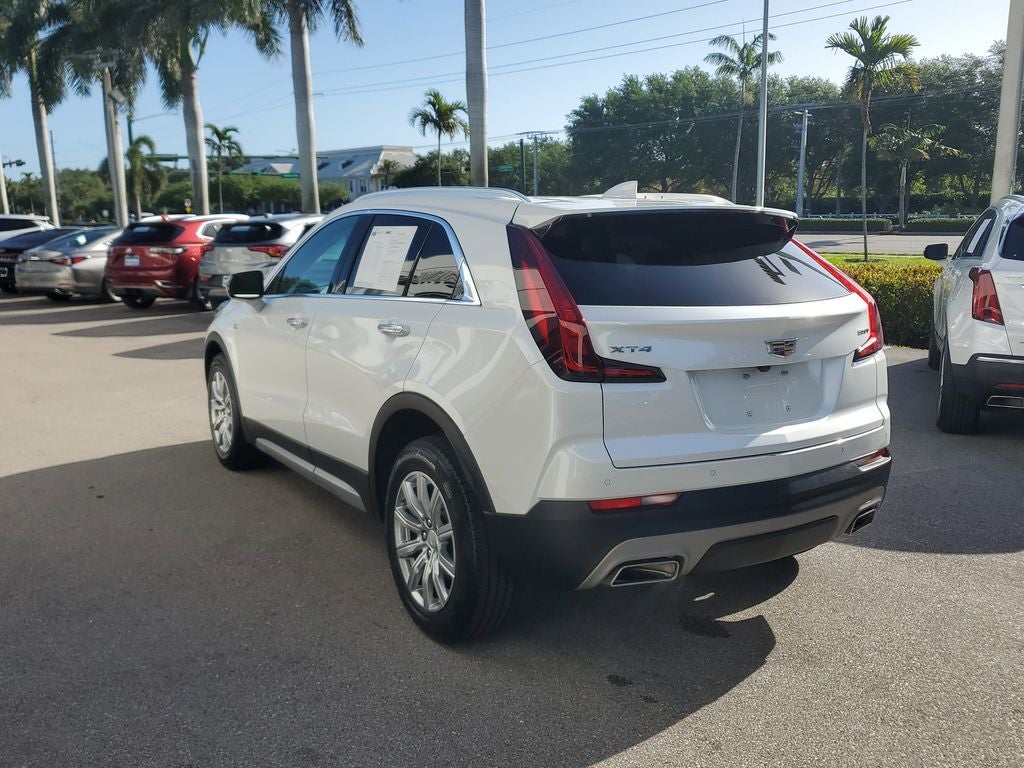 2023 Cadillac XT4 FWD Premium Luxury