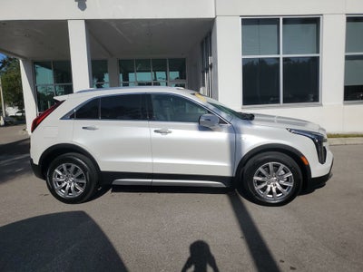 2023 Cadillac XT4 FWD Premium Luxury