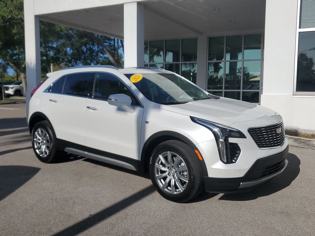 2023 Cadillac XT4 FWD Premium Luxury