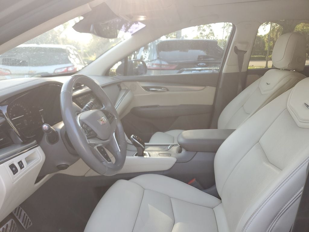 2018 Cadillac XT5 Luxury FWD