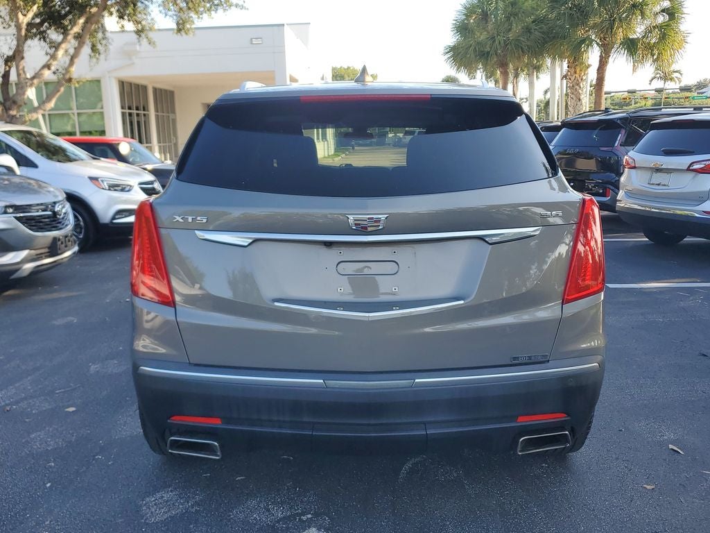 2018 Cadillac XT5 Luxury FWD
