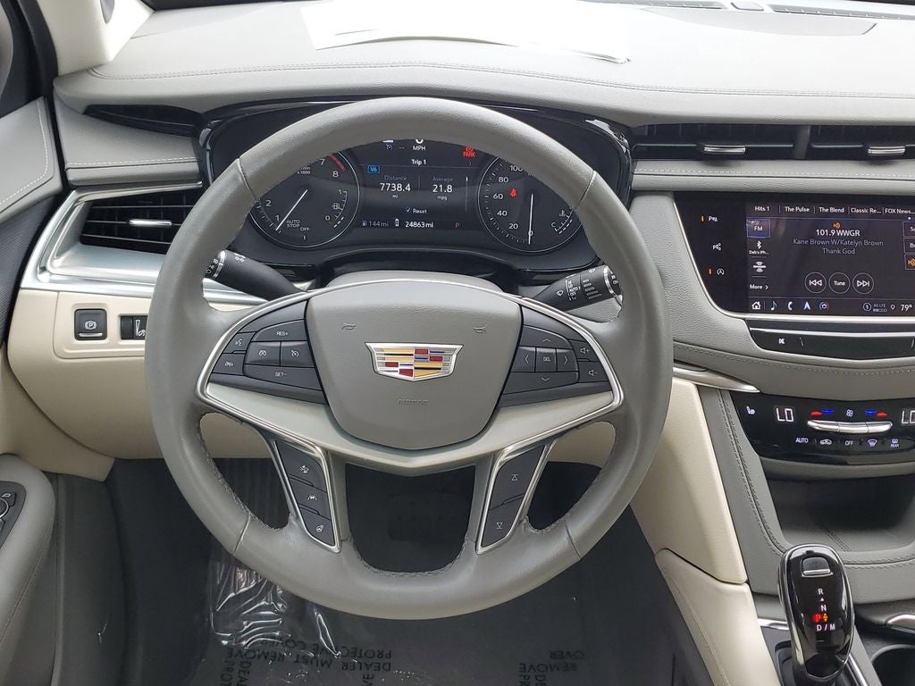 2023 Cadillac XT5 FWD Premium Luxury