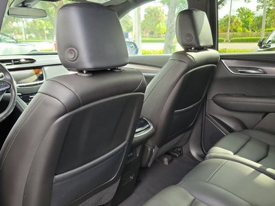 2024 Cadillac XT6 Luxury