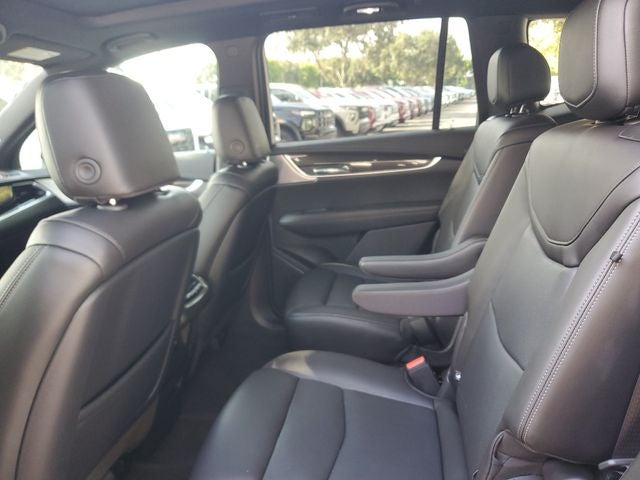 2023 Cadillac XT6 Sport