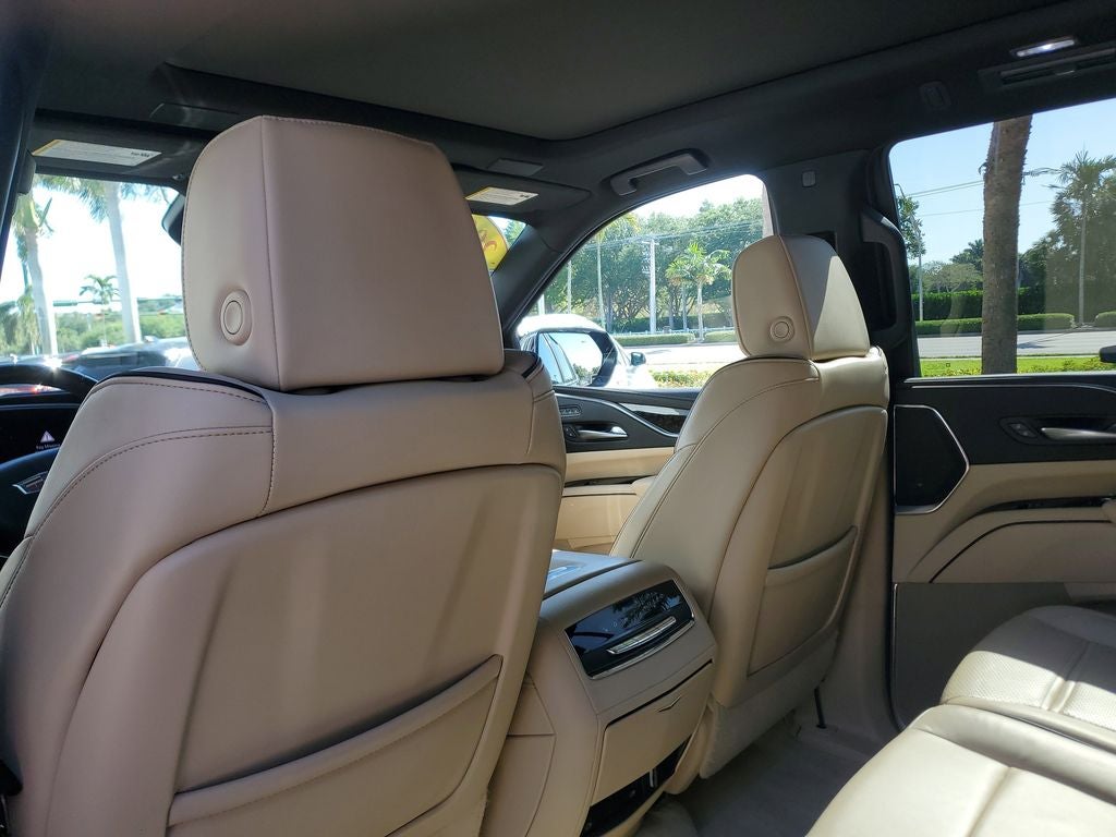 2022 Cadillac Escalade Premium Luxury