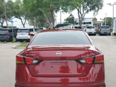 2025 Nissan Altima 2.5 SR