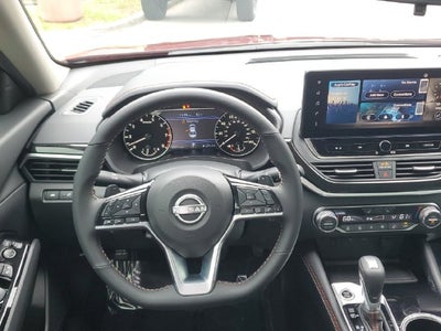 2025 Nissan Altima 2.5 SR