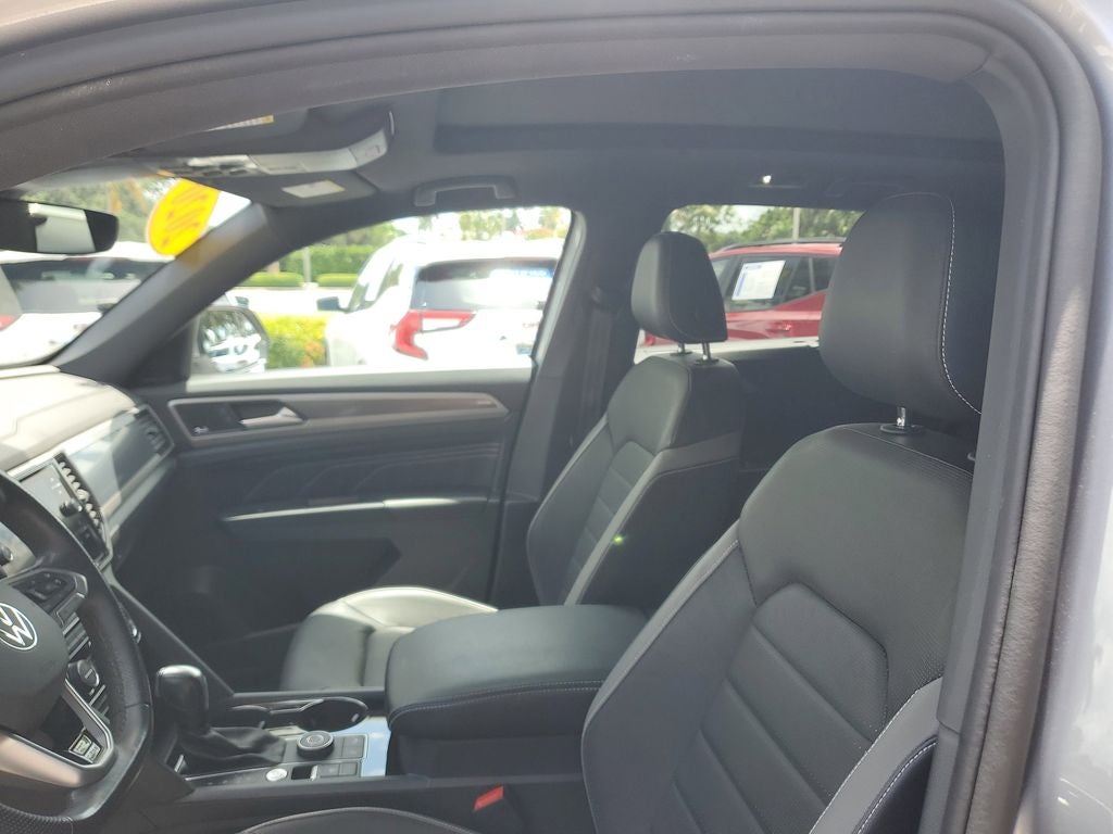 2020 Volkswagen Atlas Cross Sport 3.6L V6 SEL Premium R-Line