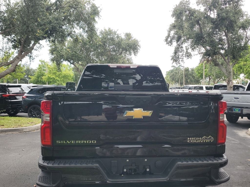 2024 Chevrolet Silverado High Country