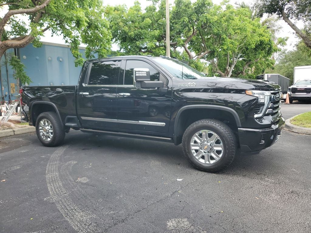 2024 Chevrolet Silverado High Country
