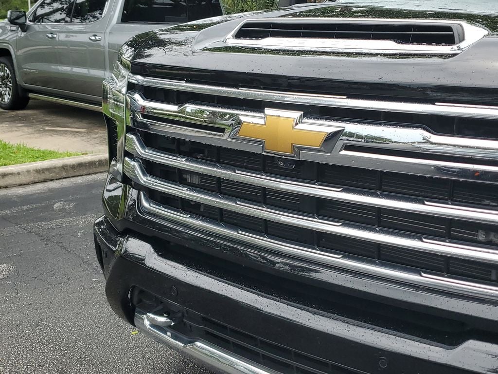 2024 Chevrolet Silverado High Country