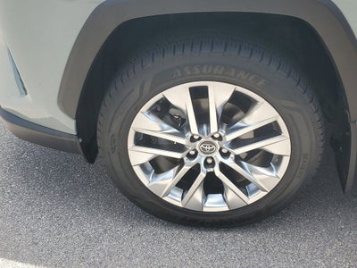 2020 Toyota RAV4 XLE Premium