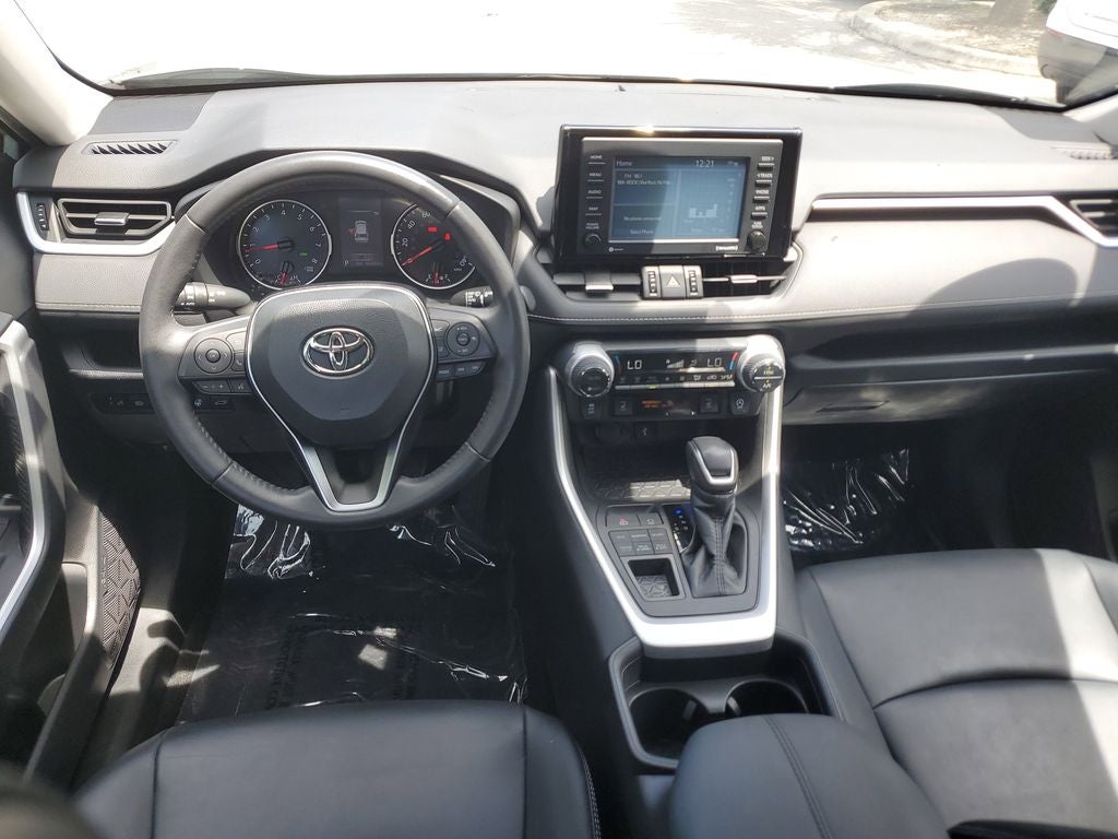 2020 Toyota RAV4 XLE Premium