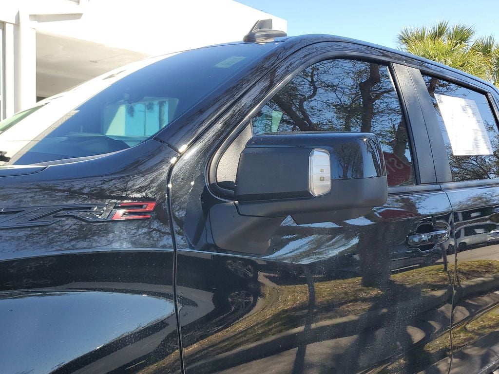 2024 Chevrolet Silverado ZR2