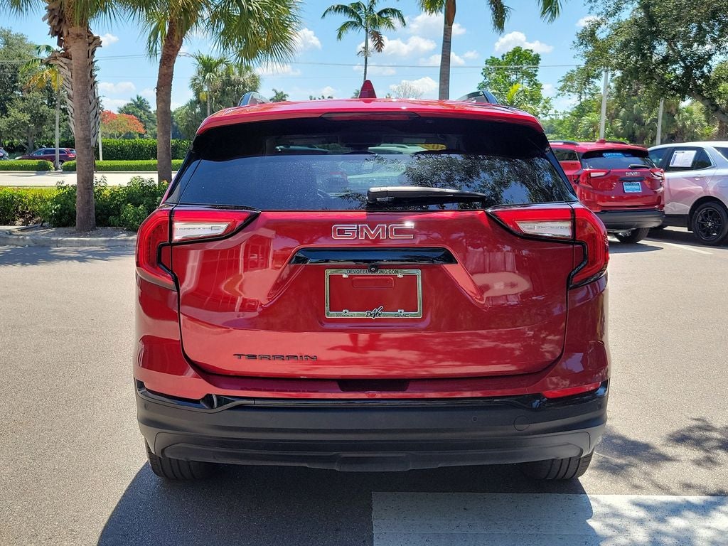 2023 GMC Terrain SLT