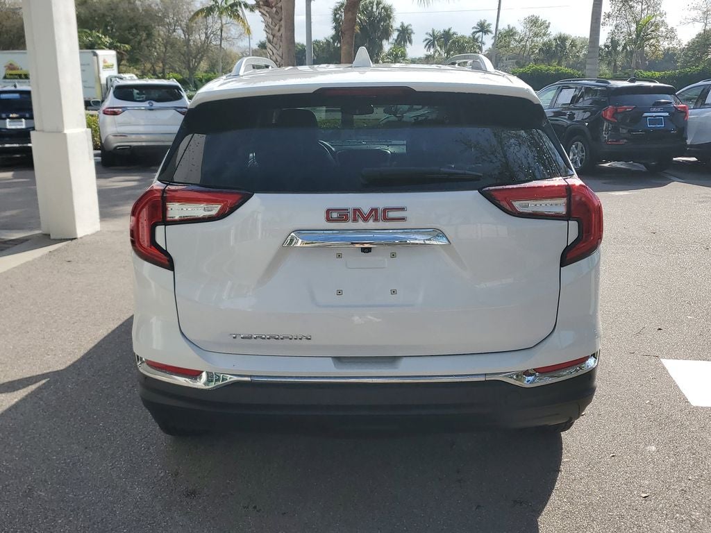 2023 GMC Terrain SLT