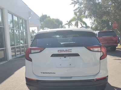 2023 GMC Terrain SLT