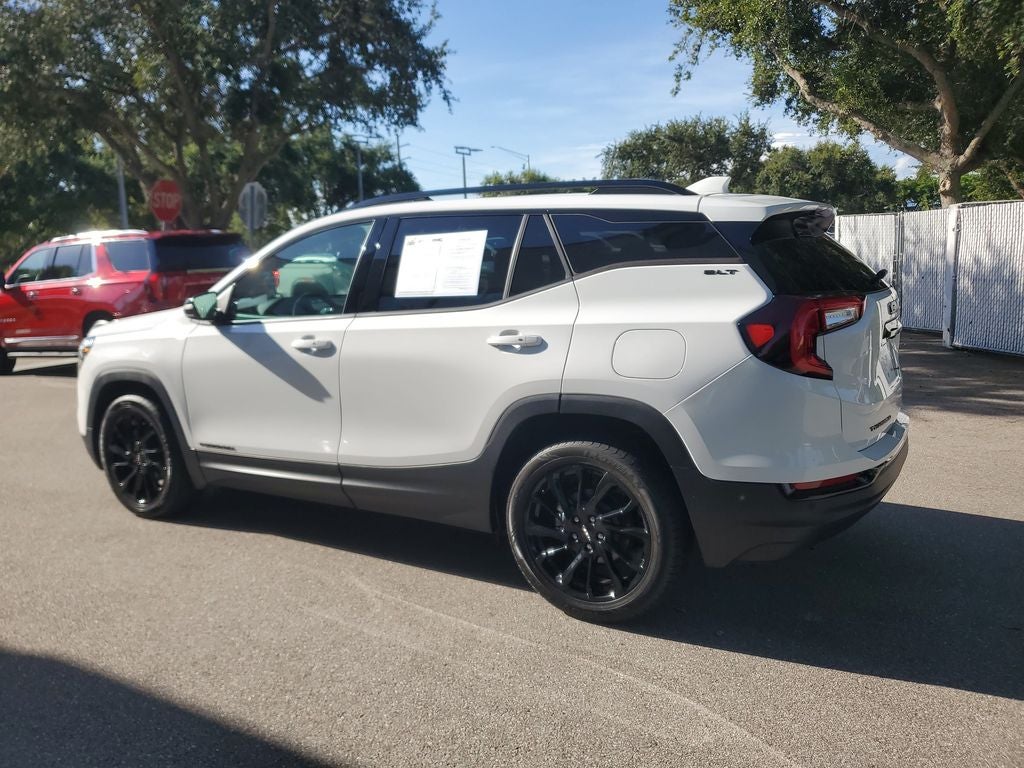 2023 GMC Terrain SLT