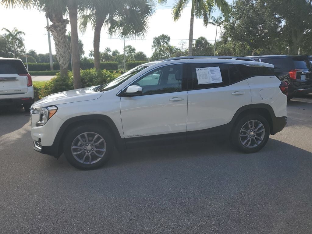 2023 GMC Terrain SLT