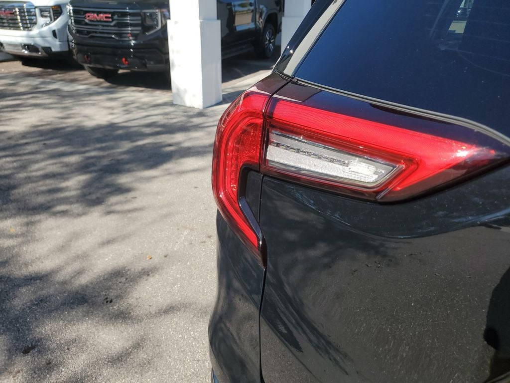 2023 GMC Terrain AT4