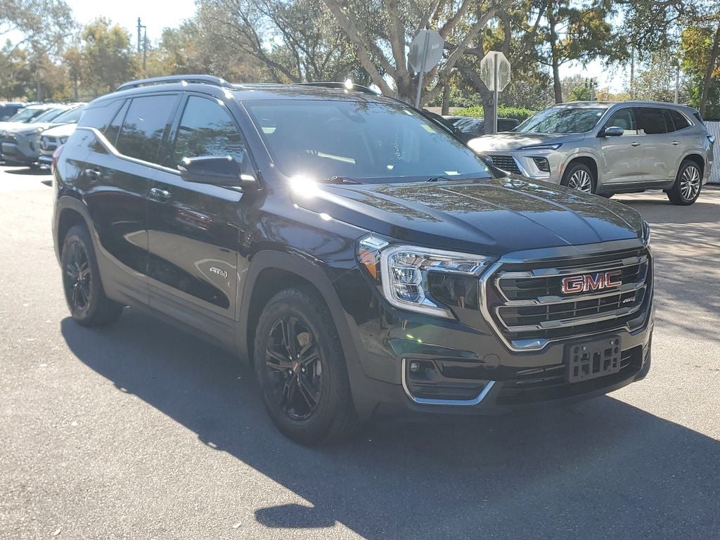2023 GMC Terrain AT4