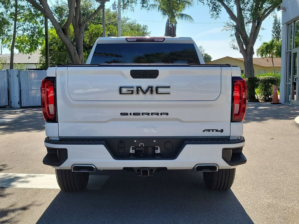 2021 GMC Sierra AT4