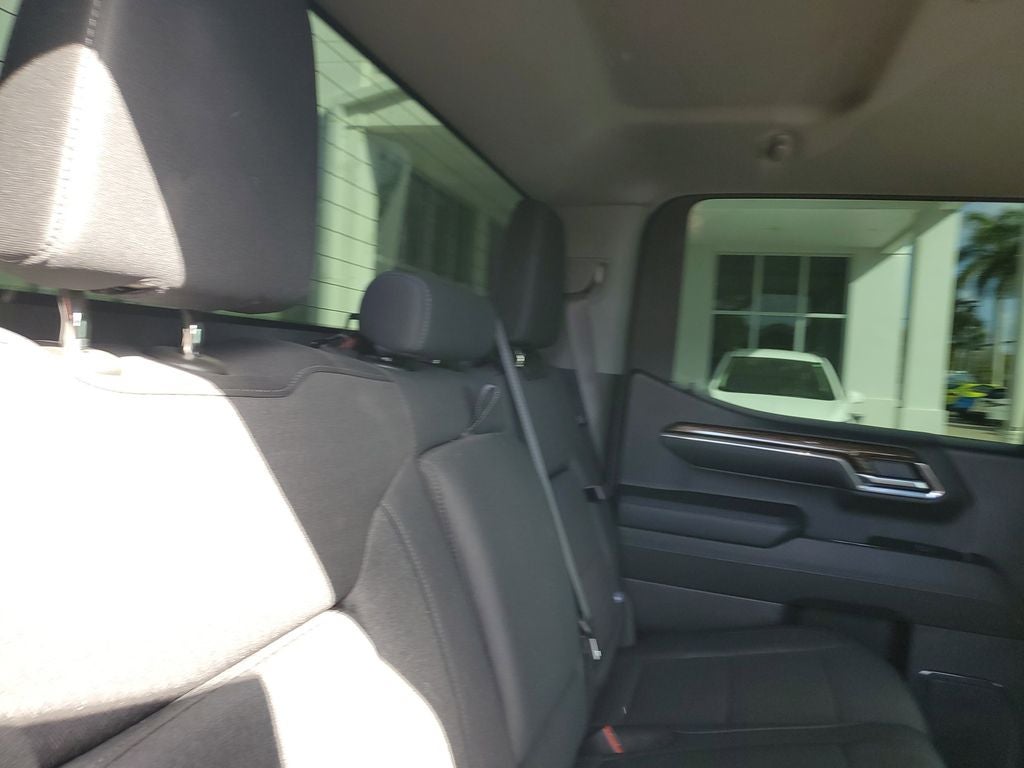 2024 GMC Sierra Elevation